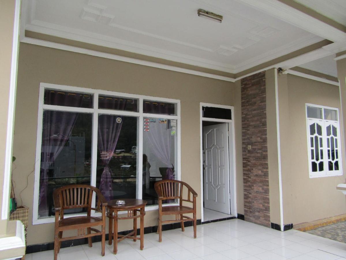 Penginapan Melati Sarangan Exterior foto